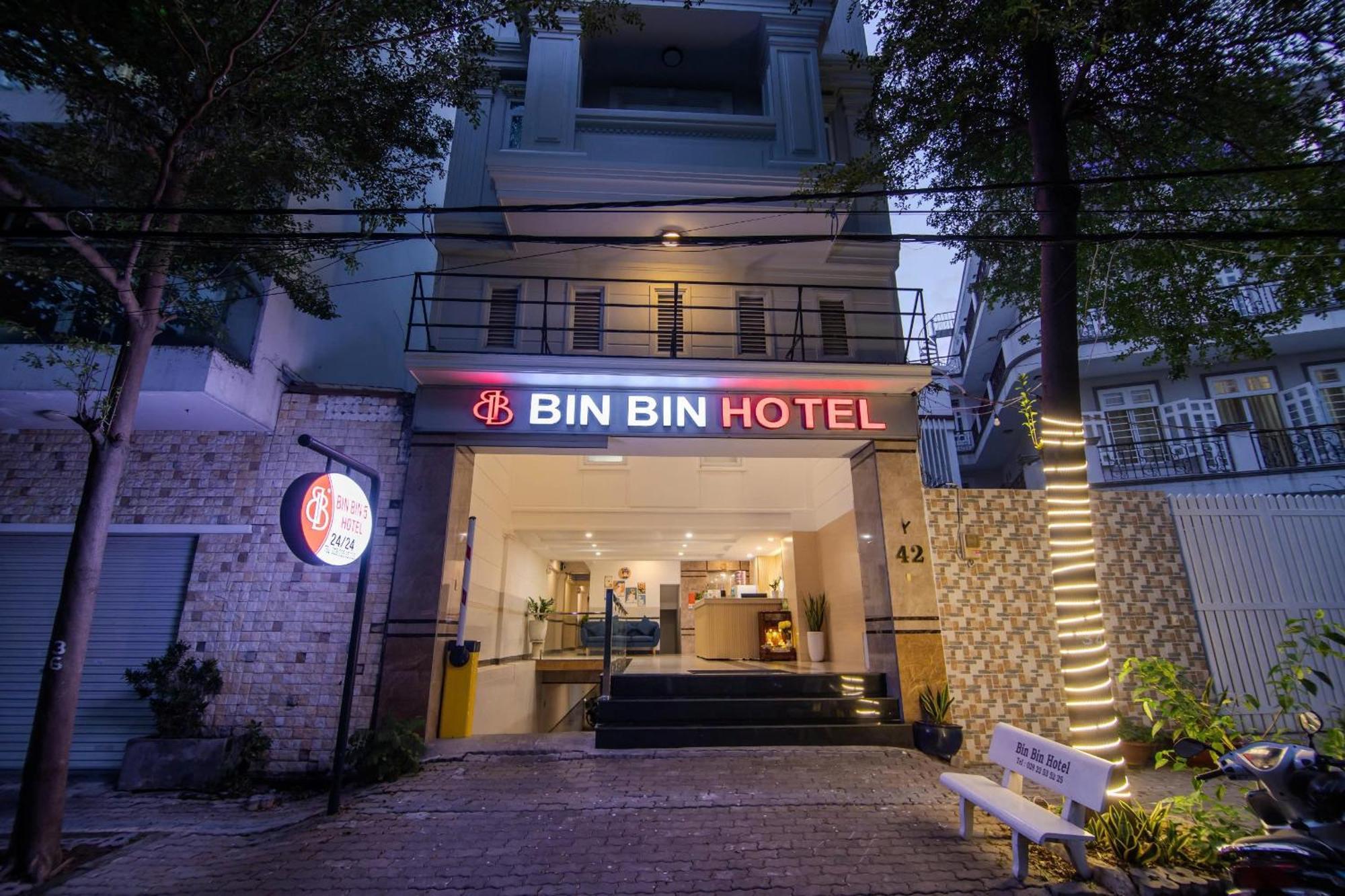 Bin Bin Hotel 5 - Near Lotte Mart D7 Ho Chi Minh-byen Eksteriør bilde