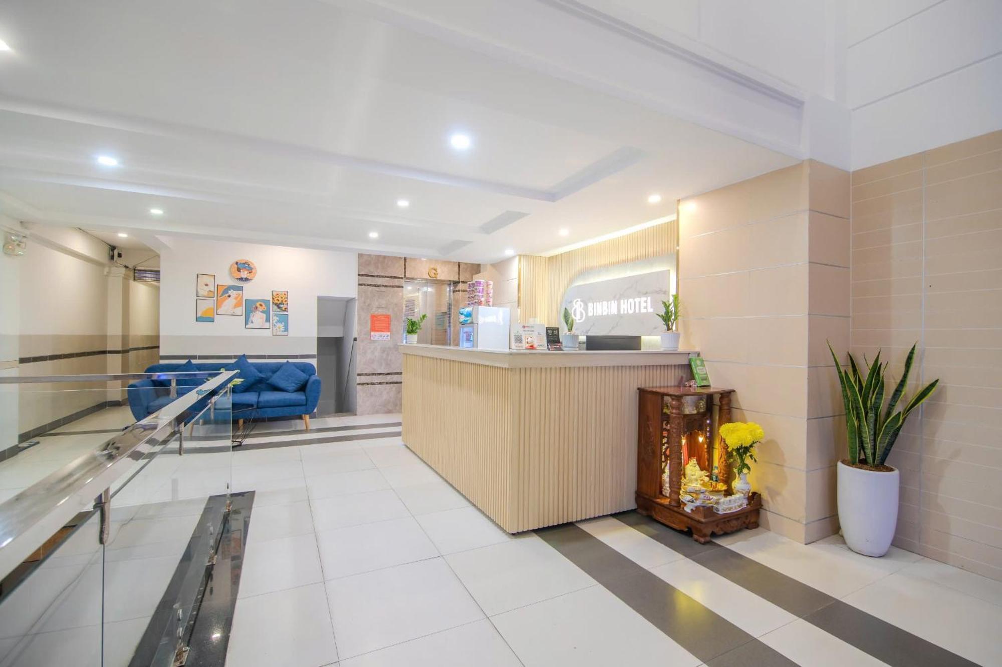 Bin Bin Hotel 5 - Near Lotte Mart D7 Ho Chi Minh-byen Eksteriør bilde